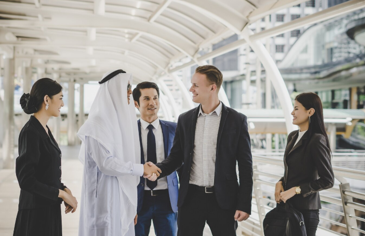 Do You Need a Local Sponsor? Understanding UAE Law